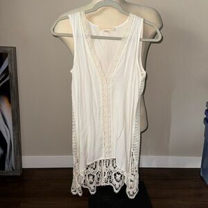 Lovestitch boho dressy crochet like accent tank top
